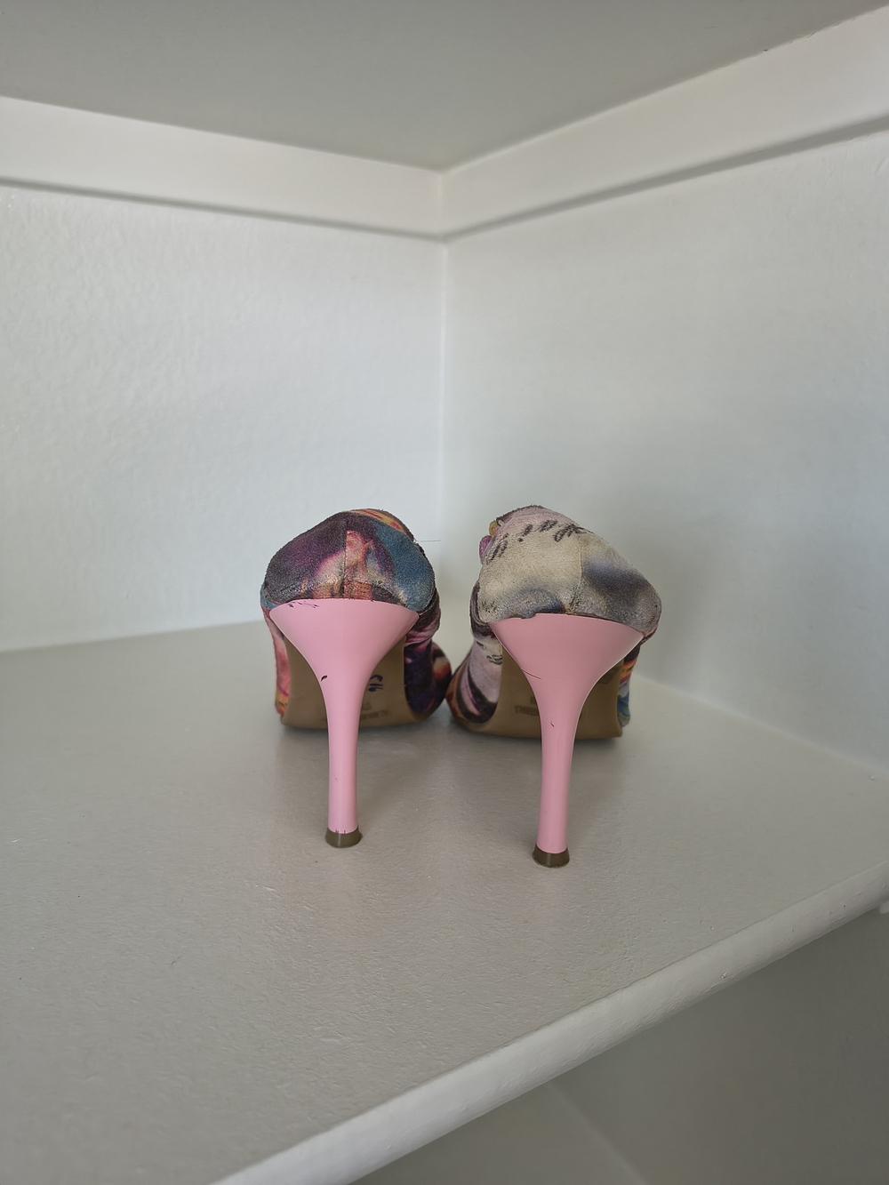 Collage Print Pumps - Picture 5 of 7